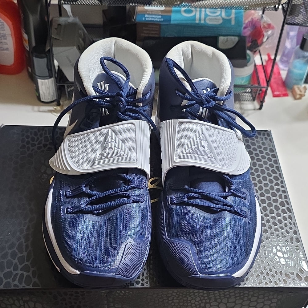 Nike Kyrie 6 Team Midnight Navy CW4142-402 Blue White Mesh Basketball Sneaker
